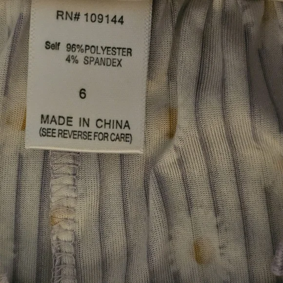 Lily Bleu Purple and White Daisy Matching Set - Picture 11 of 15